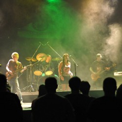 2009 - 2010 - st8 195_2.jpg